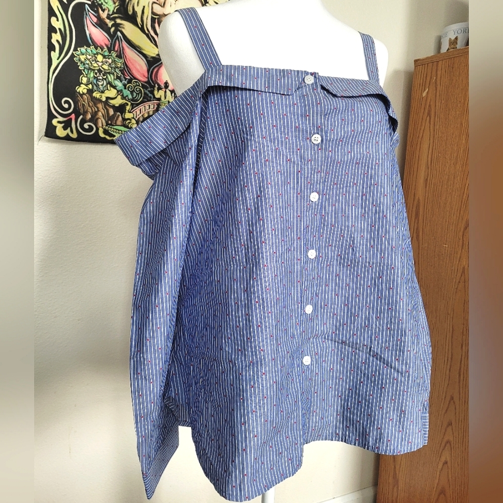 BCBGeneration Size M Blue Striped Off the Shoulder Top